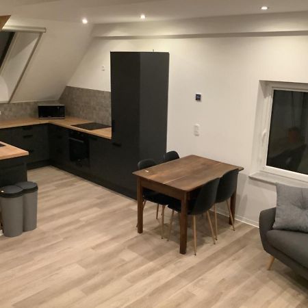 Ruhige Nachbarschaft Apartment Хаминкелн Екстериор снимка