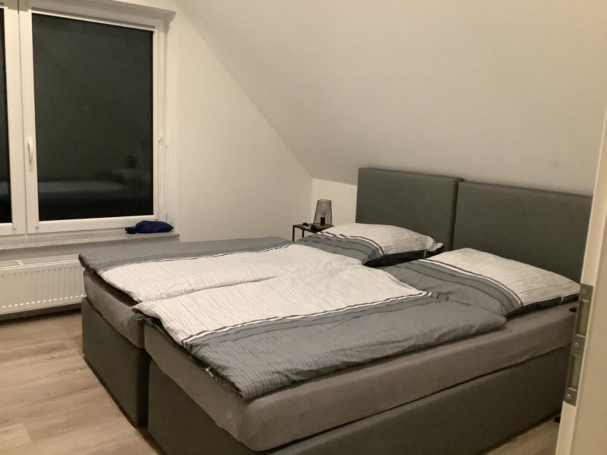 Ruhige Nachbarschaft Apartment Хаминкелн Екстериор снимка